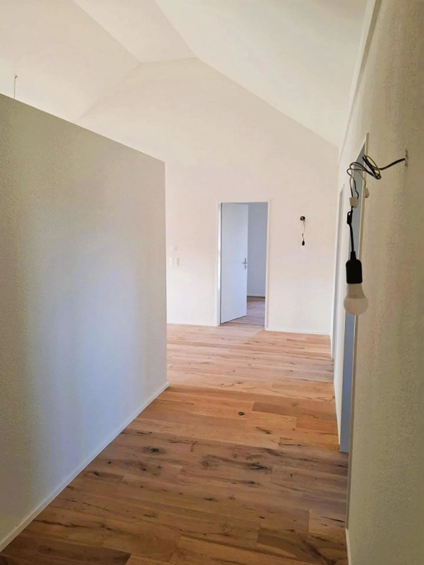 Stilvolles 3.5-Zimmer-Penthouse - Foto 3 von 17