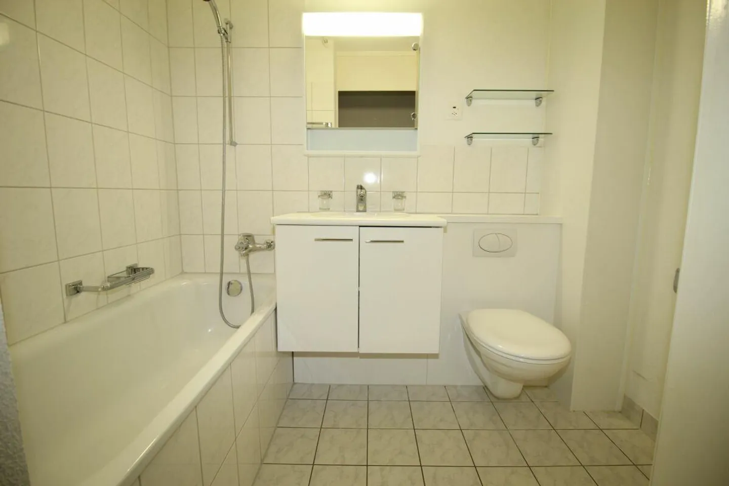 Incantevole appartamento di 4,5 locali vicino alla città - Foto 7 di 8