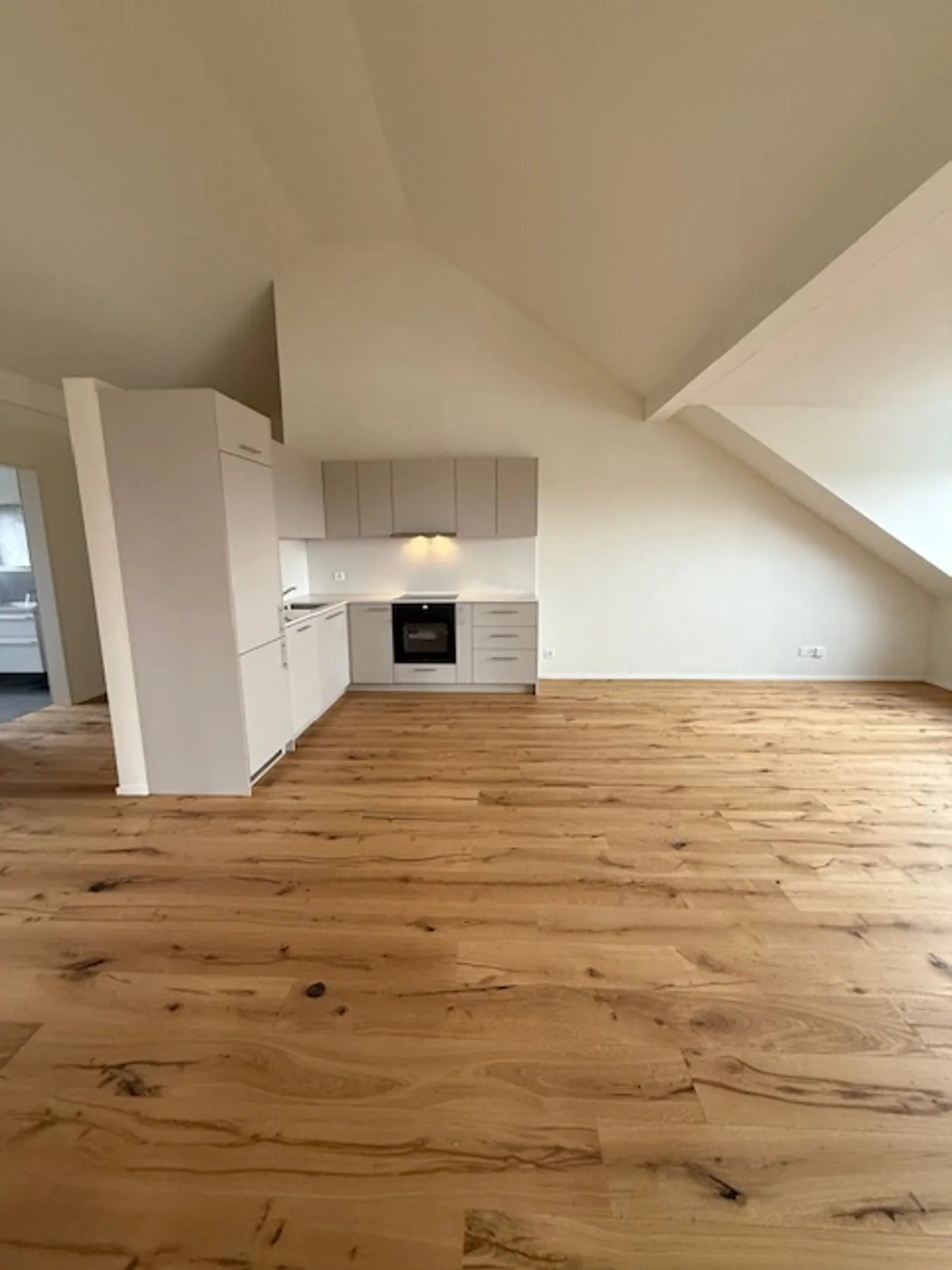 Stilvolles 3.5-Zimmer-Penthouse - Foto 13 von 17