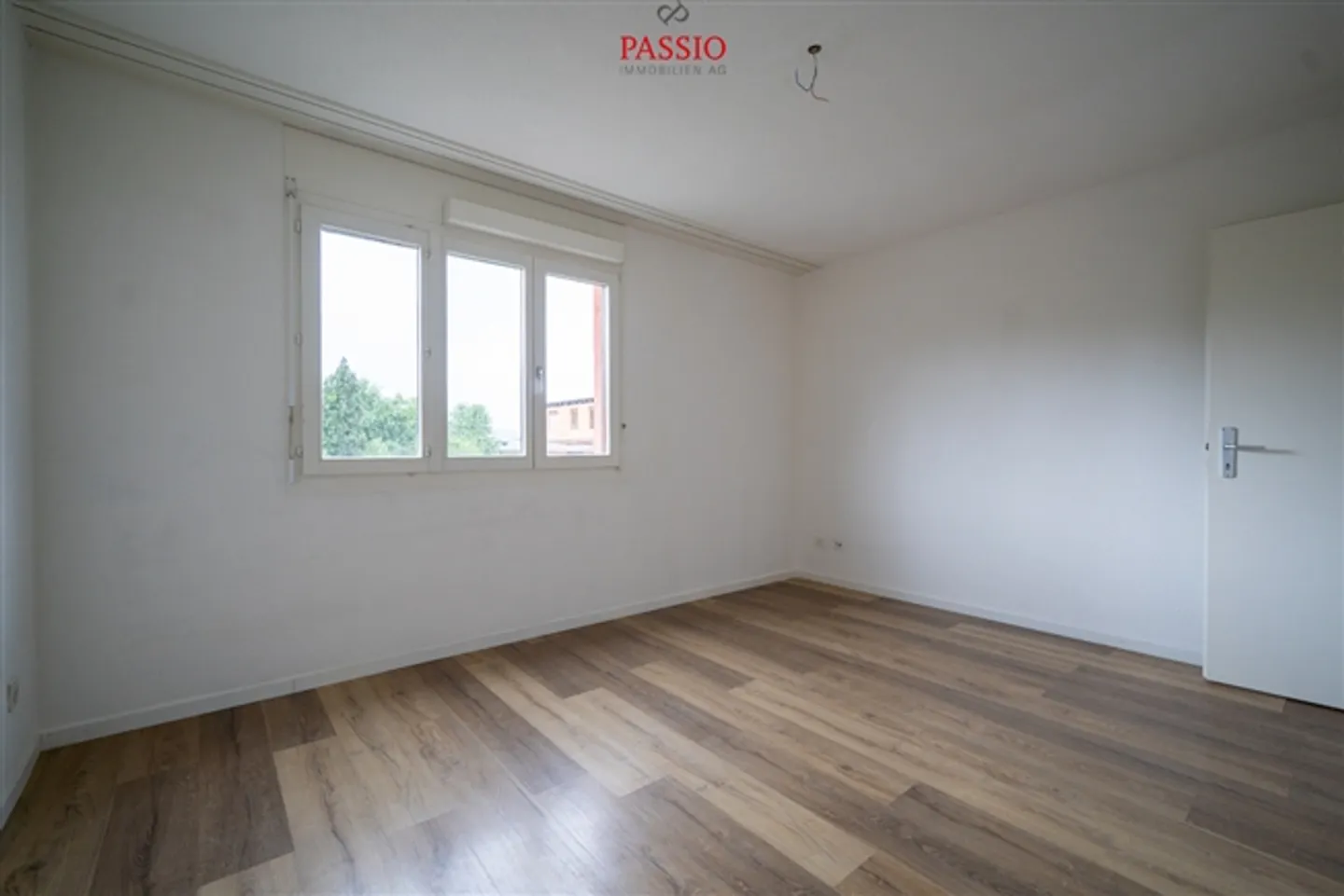 «Helle 4.5-Zimmer-Wohnung mit Balkon an ruhiger Lage nahe Zürich» - Foto 16 von 19