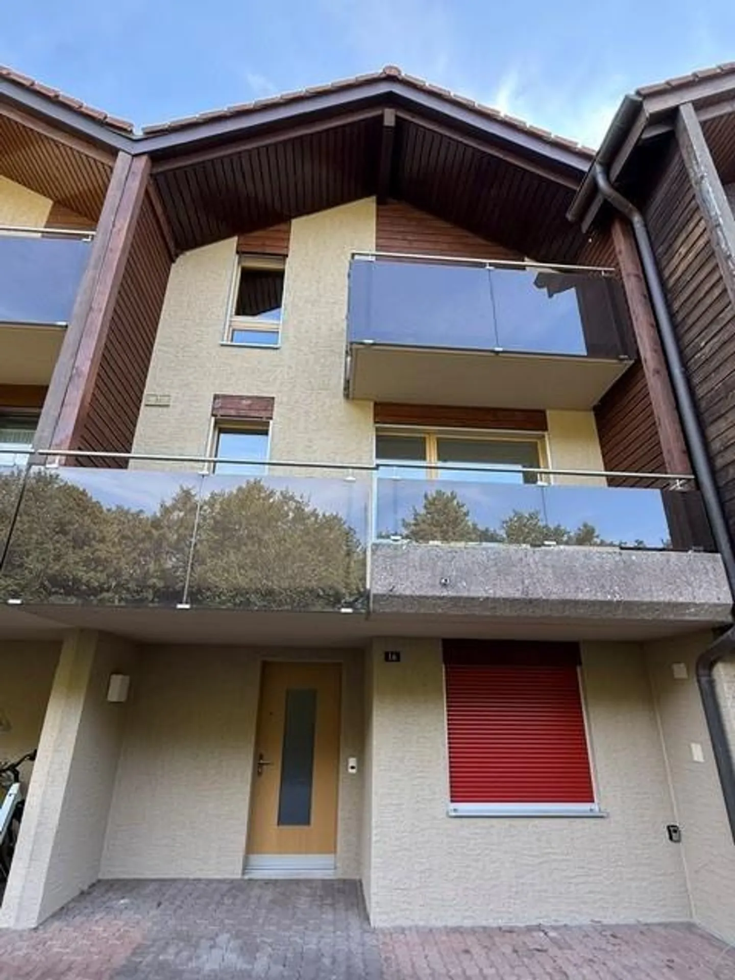 Maison de ville de 5,5 pièces près du lac, Gwatt (Spiez) - Photo 1 sur 27