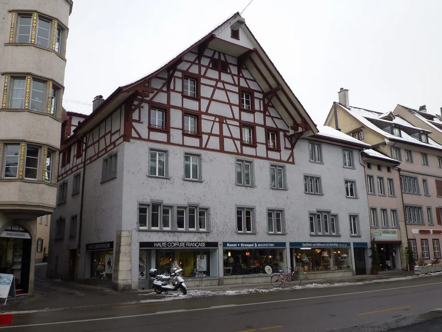 Incantevole appartamento in posizione centrale a Schaffhausen - Foto 1 di 11