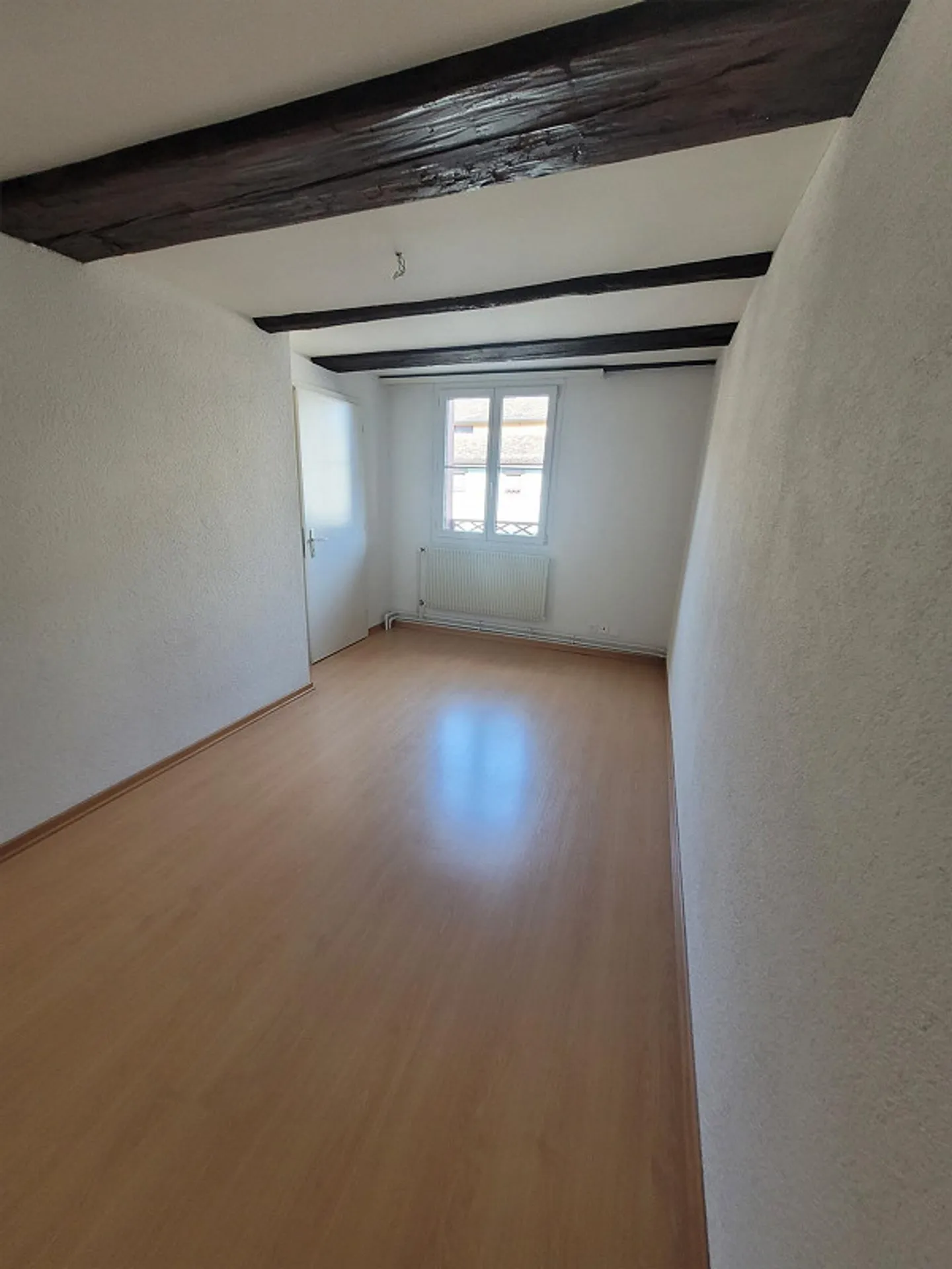 Incantevole appartamento in posizione centrale a Schaffhausen - Foto 8 di 11