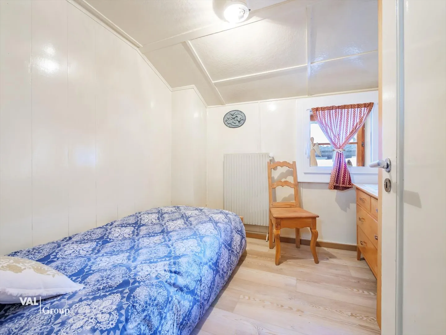 Casa tradizionale del Vallese nel centro del villaggio di Leukerbad - Foto 6 di 10