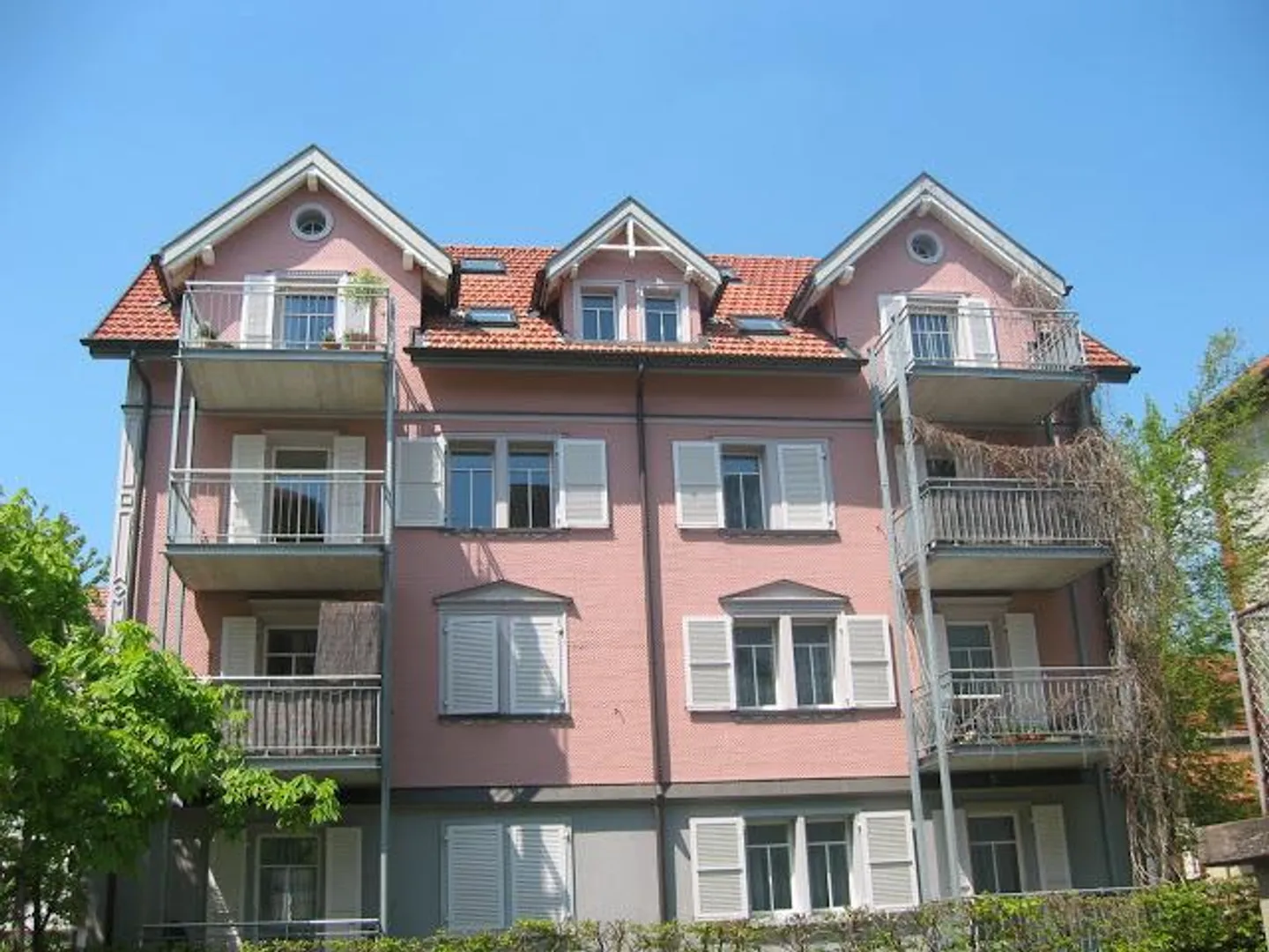 2.5 Room Apartment in a Quiet Location - Photo 1 of 7