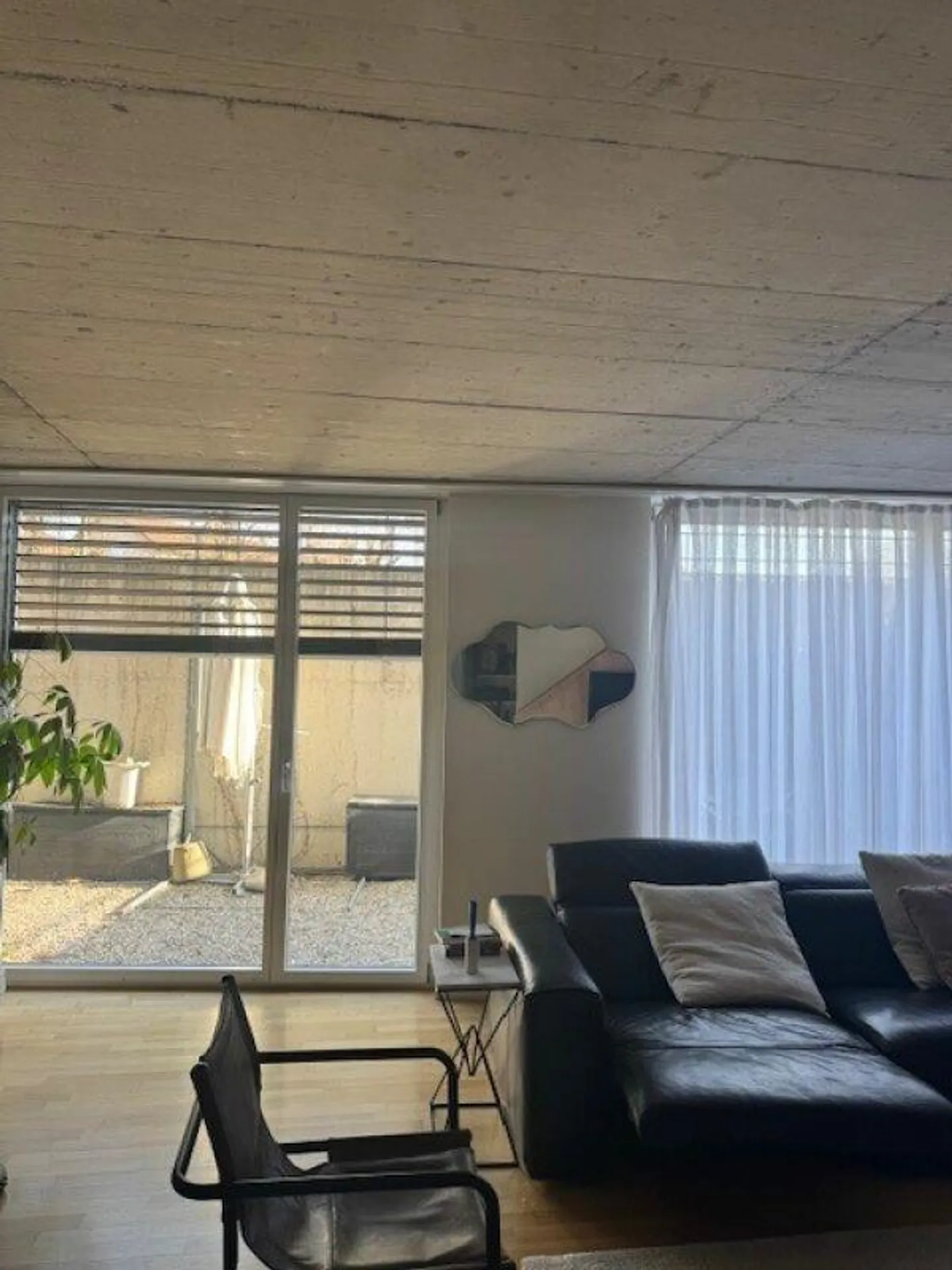 Unique Maisonette Apartment in Central Location - Photo 5 of 8