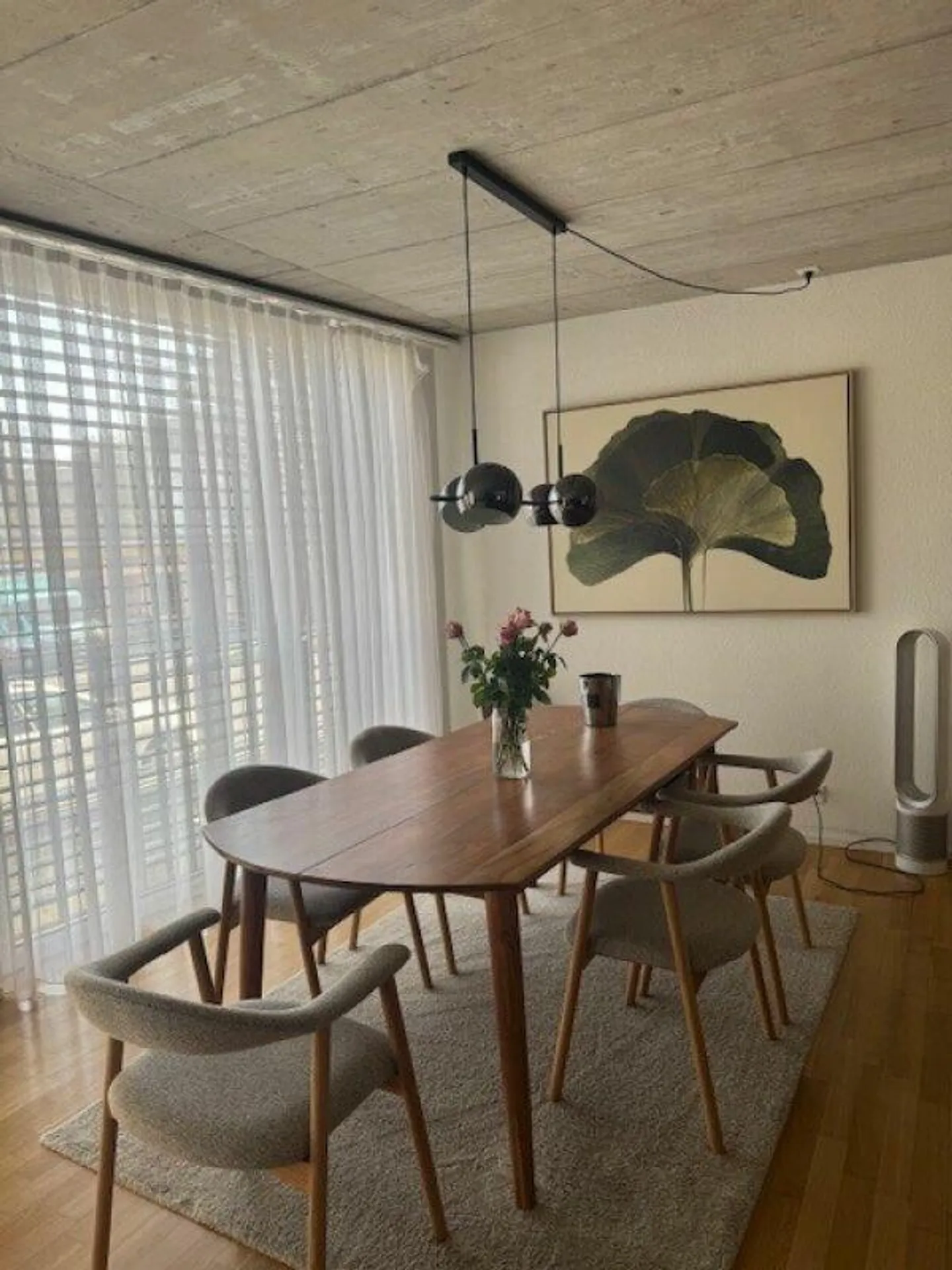 Unique Maisonette Apartment in Central Location - Photo 6 of 8