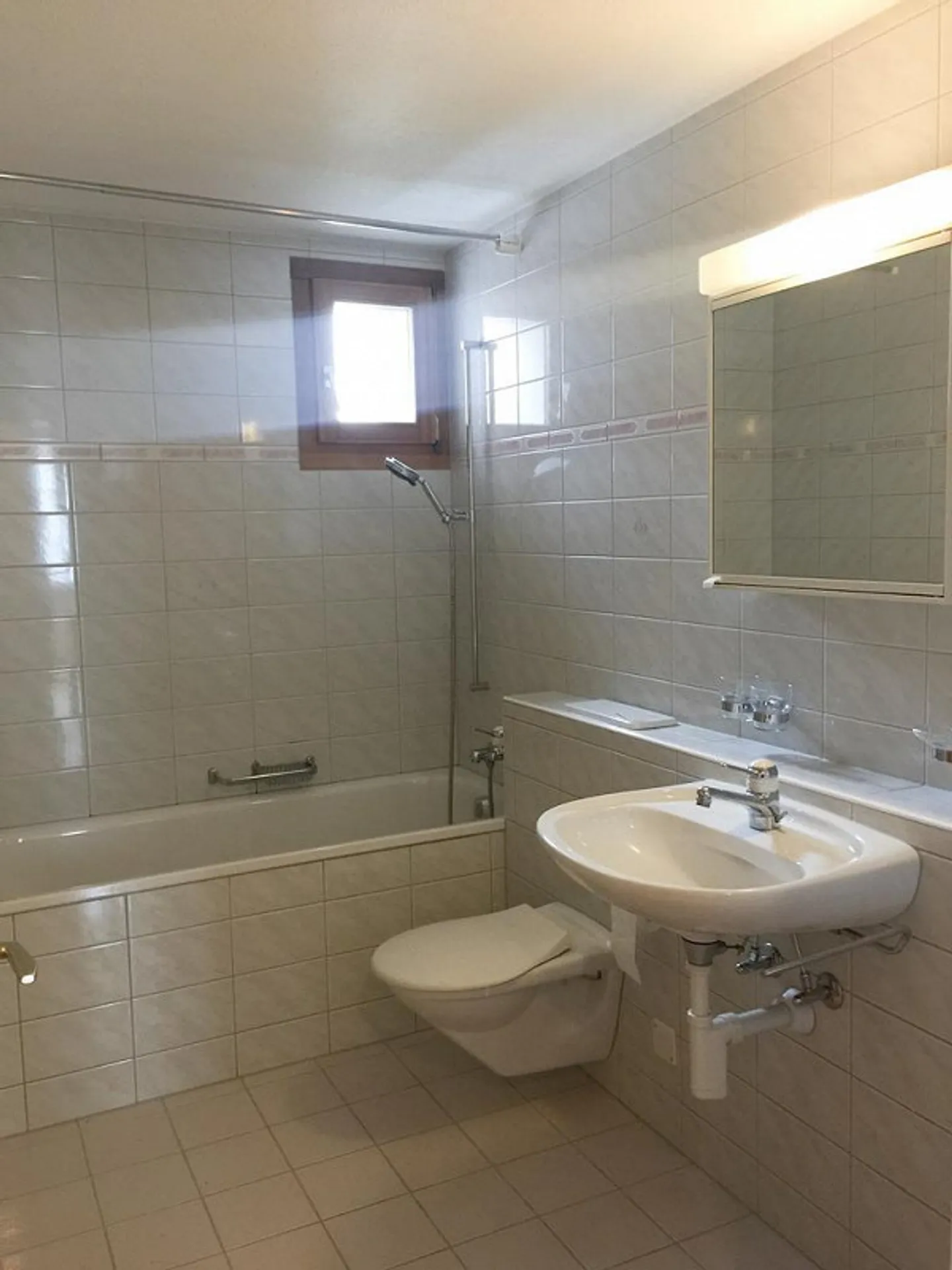 2.5 Room Apartment in a Quiet Location - Photo 3 of 7