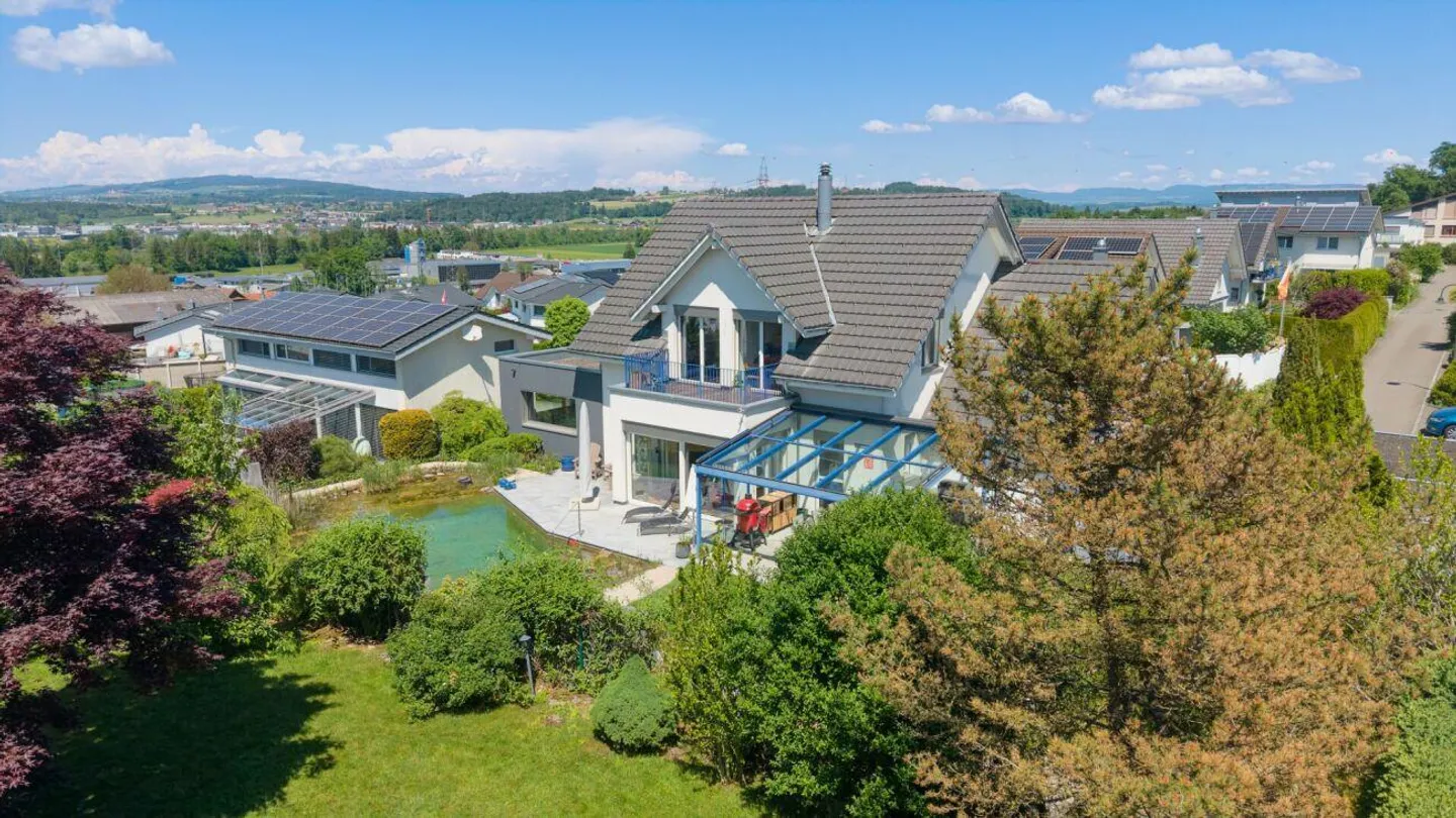 Vielseitiges Einfamilienhaus - Foto 3 von 15