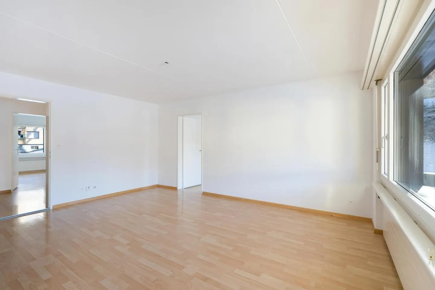 Moderno appartamento di 4,5 stanze con terrazza - Foto 4 di 7