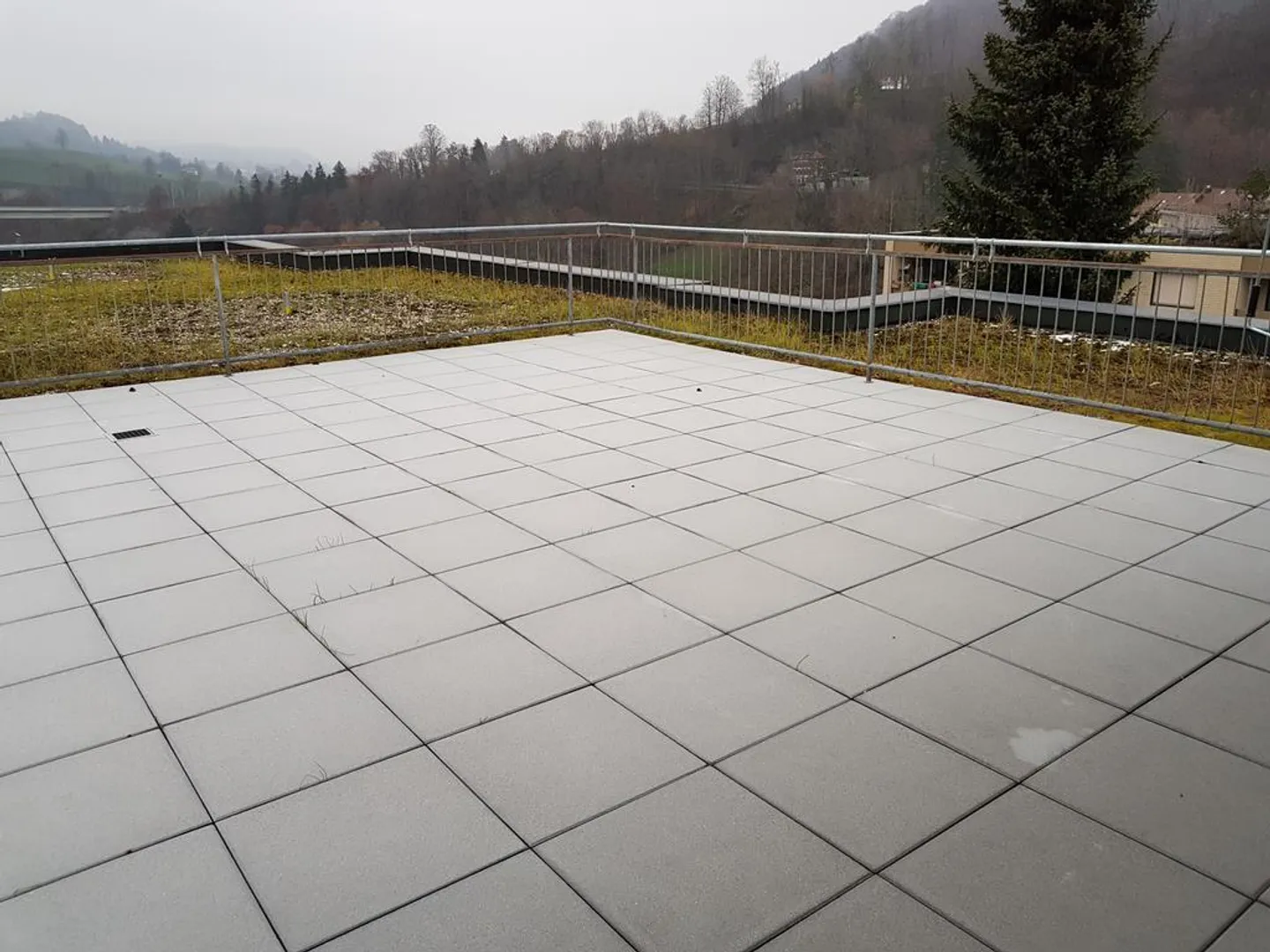 Moderno appartamento di 4,5 stanze con terrazza - Foto 7 di 7