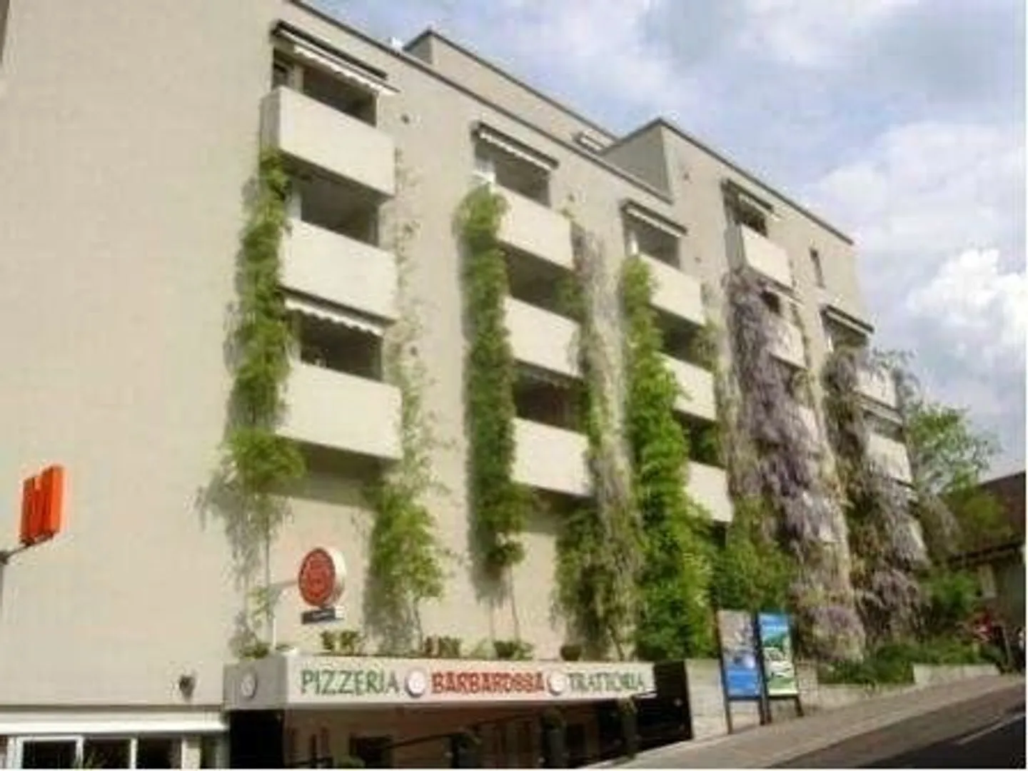 Living in the heart of Frauenfeld - Photo 1 of 4