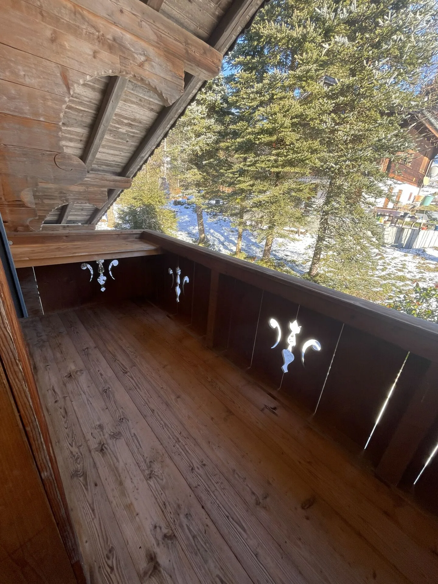 3.5 Room Attic Apartment - Photo 21 of 27