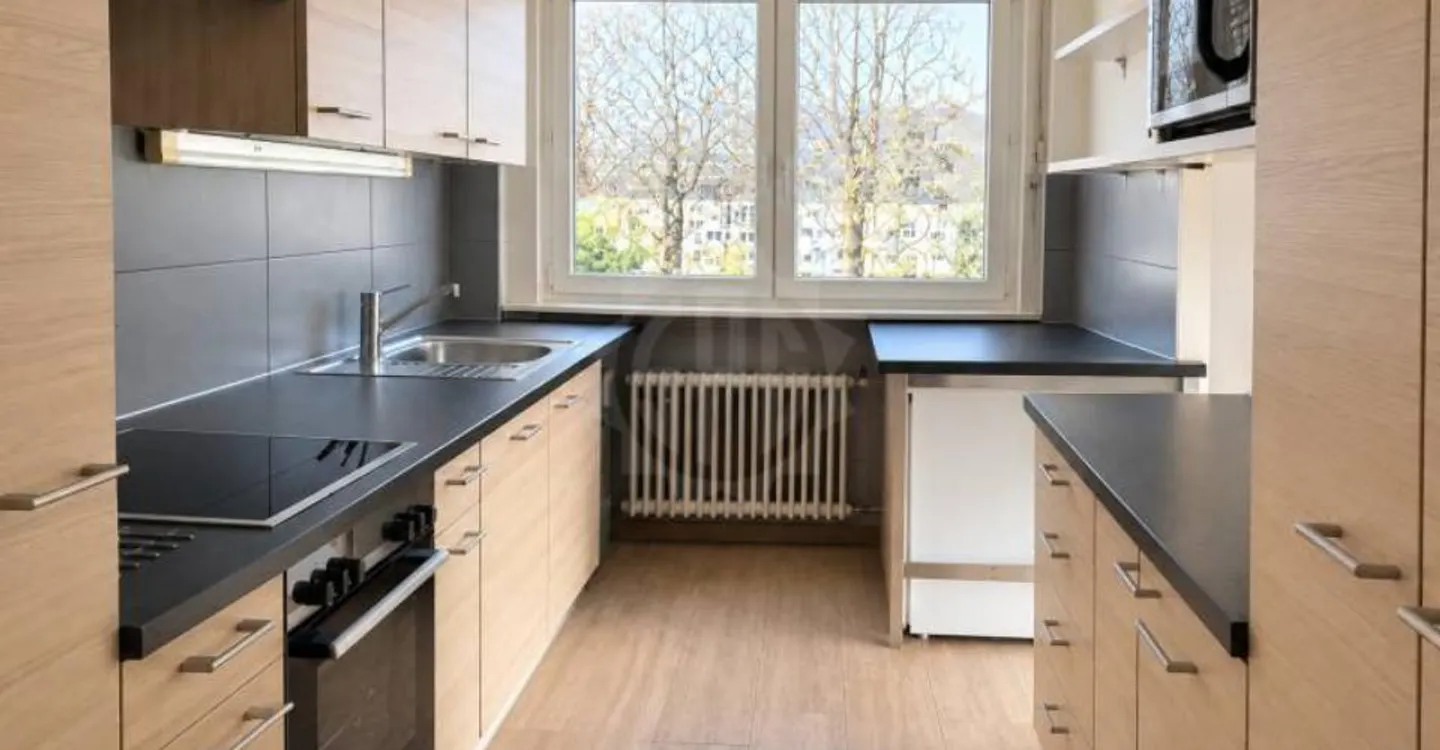Angenehme Wohnung - Mont-sur-Rolle - Foto 4 von 5