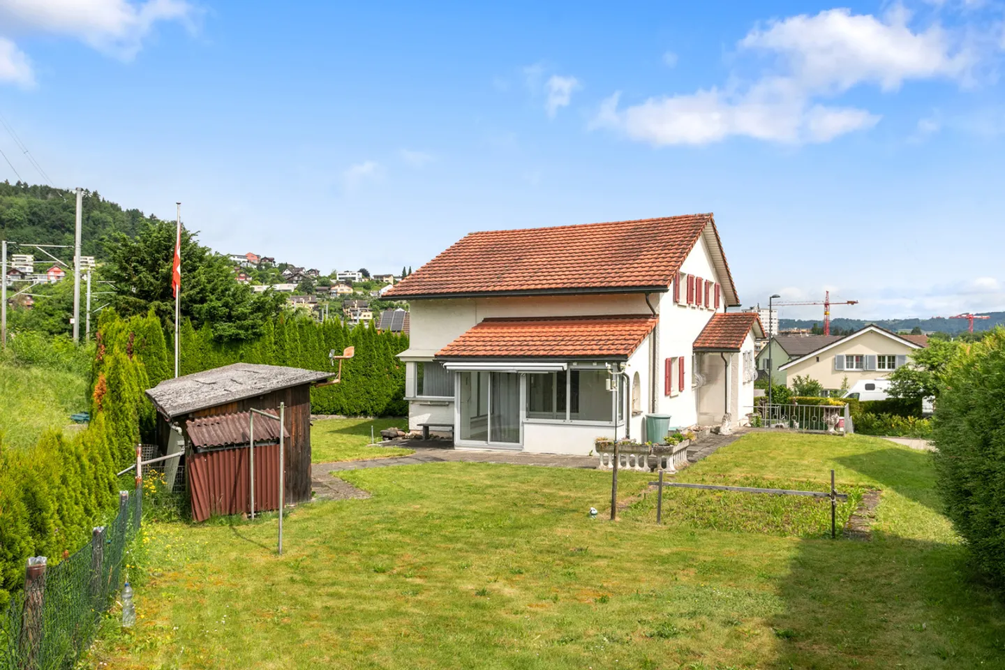 Charming house with potential for redesign - Photo 6 of 7