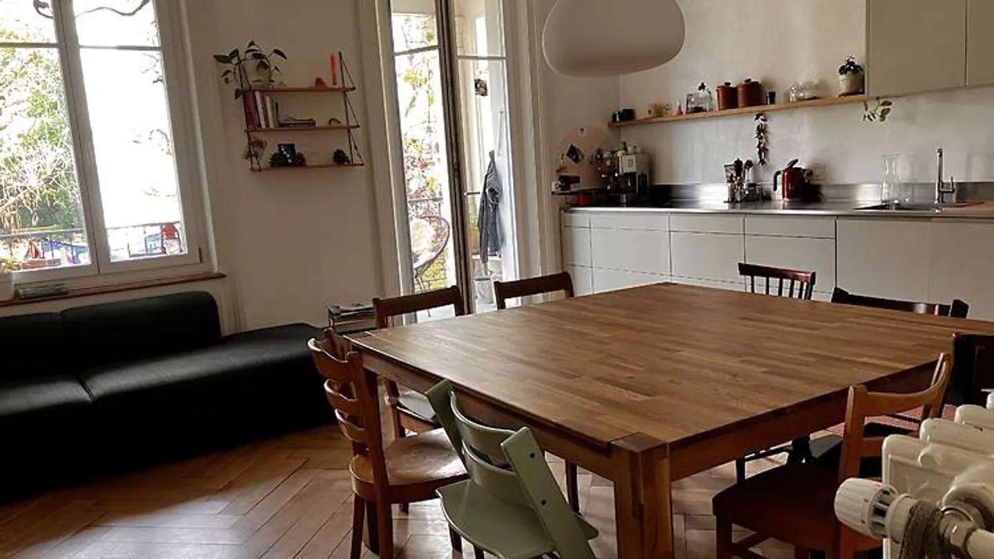 APPARTEMENT 2½ PIÈCES À BERNE - MATTENHOF, MEUBLÉ, TEMPORAIRE - Photo 1 sur 9