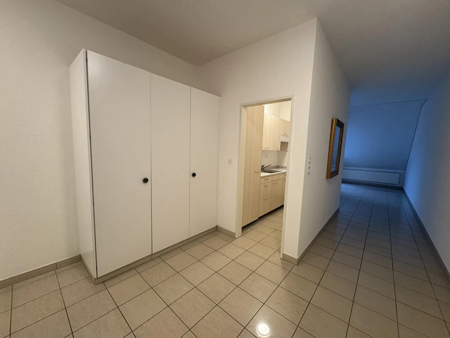 Charmante Wohnung mit Balkon - Foto 2 von 9