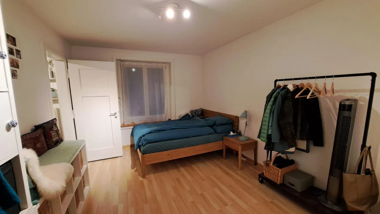 Cozy Living in the Murifeld District - Photo 2 of 9