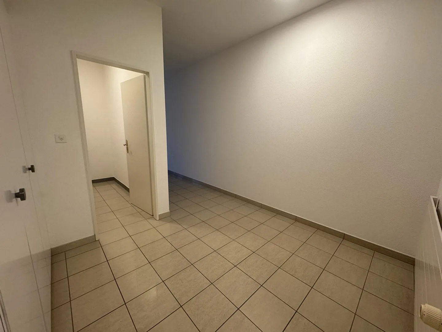 Charmante Wohnung mit Balkon - Foto 3 von 9