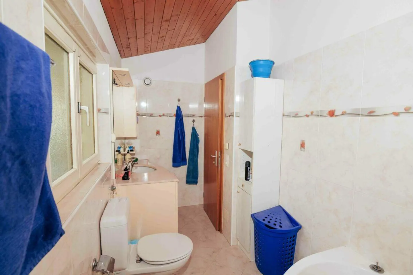 MINUSIO - À VENDRE MAISON MITOYENNE AVEC JARDIN PRIVÉ DE 4,5 PIÈCES - Photo 9 sur 14