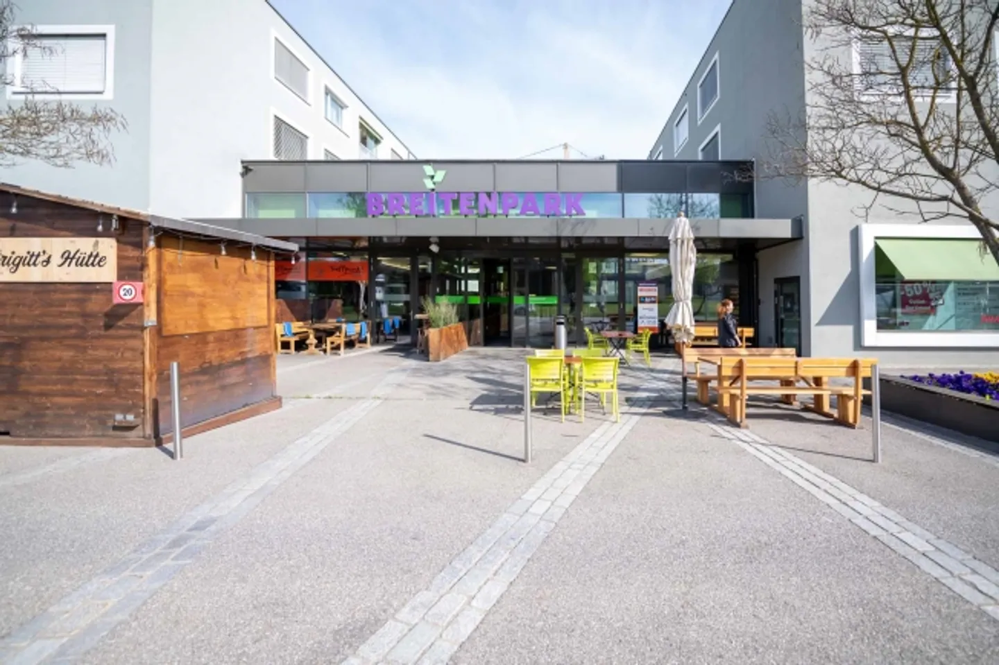 Spazio bistrò attraente con area esterna - Foto 5 di 6