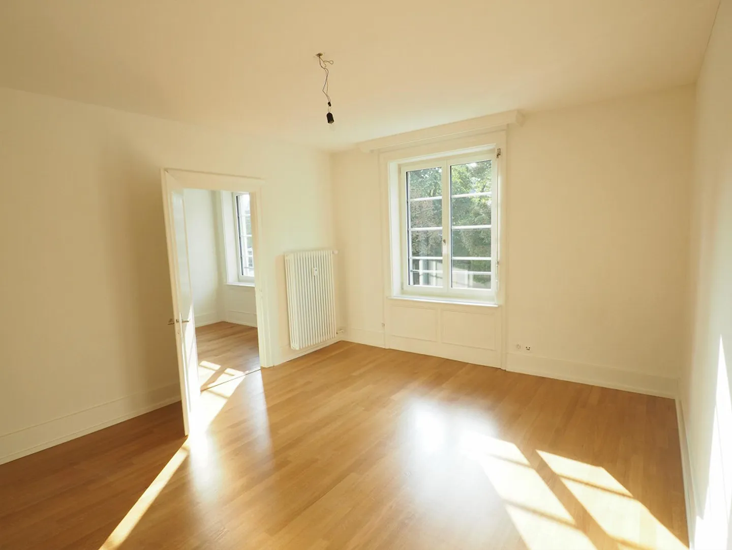 Spacious city apartment in a central location - Photo 4 of 11