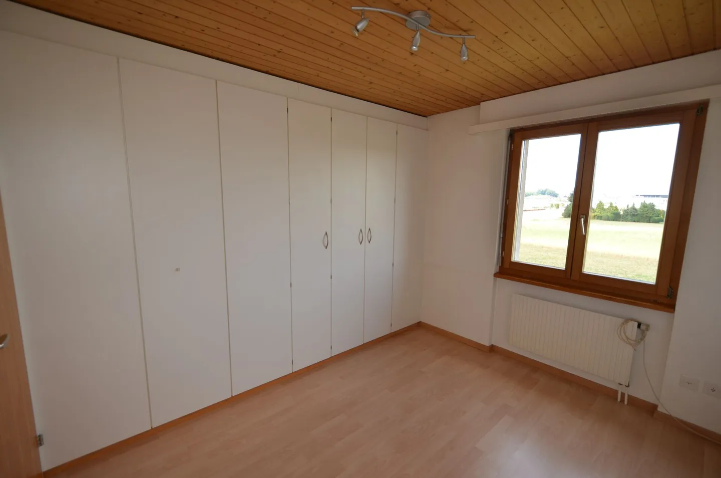 4 1/2-Room Attic Apartment with Winter Garden - Photo 4 of 17