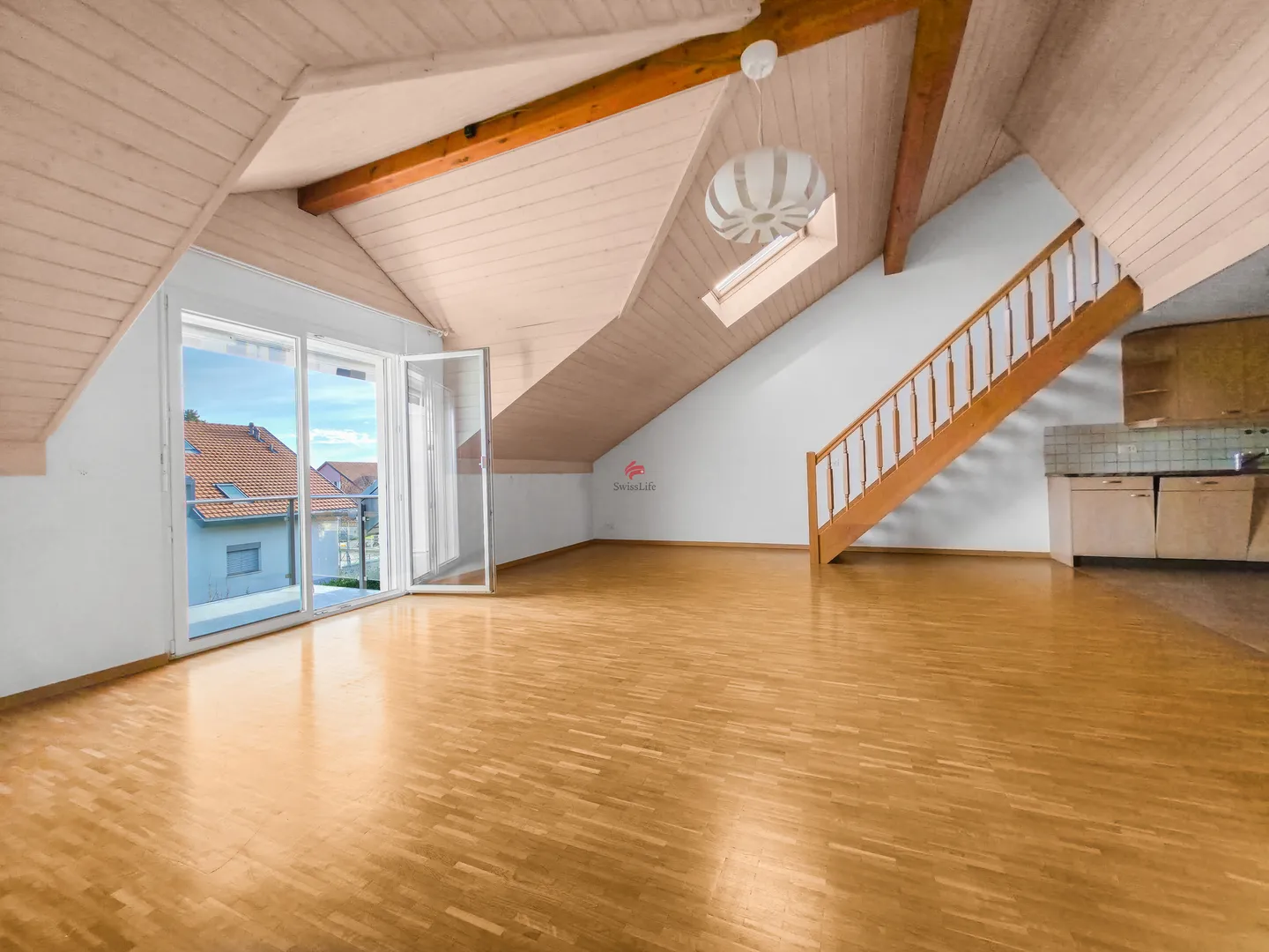 condominium - Photo 4 of 15