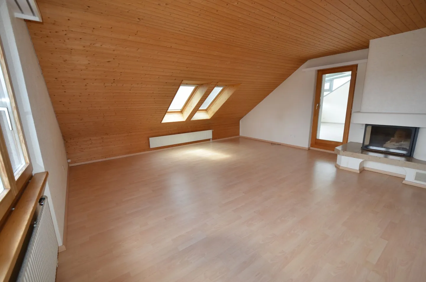4 1/2-Room Attic Apartment with Winter Garden - Photo 5 of 17