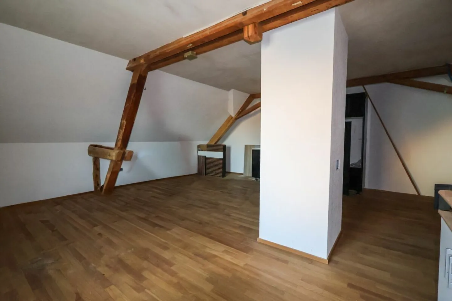 Einfamilienhaus in Ammerswil bei Lenzburg - charmant, ruhig gelegen und mit Entwicklungspotenzial - Foto 12 von 17