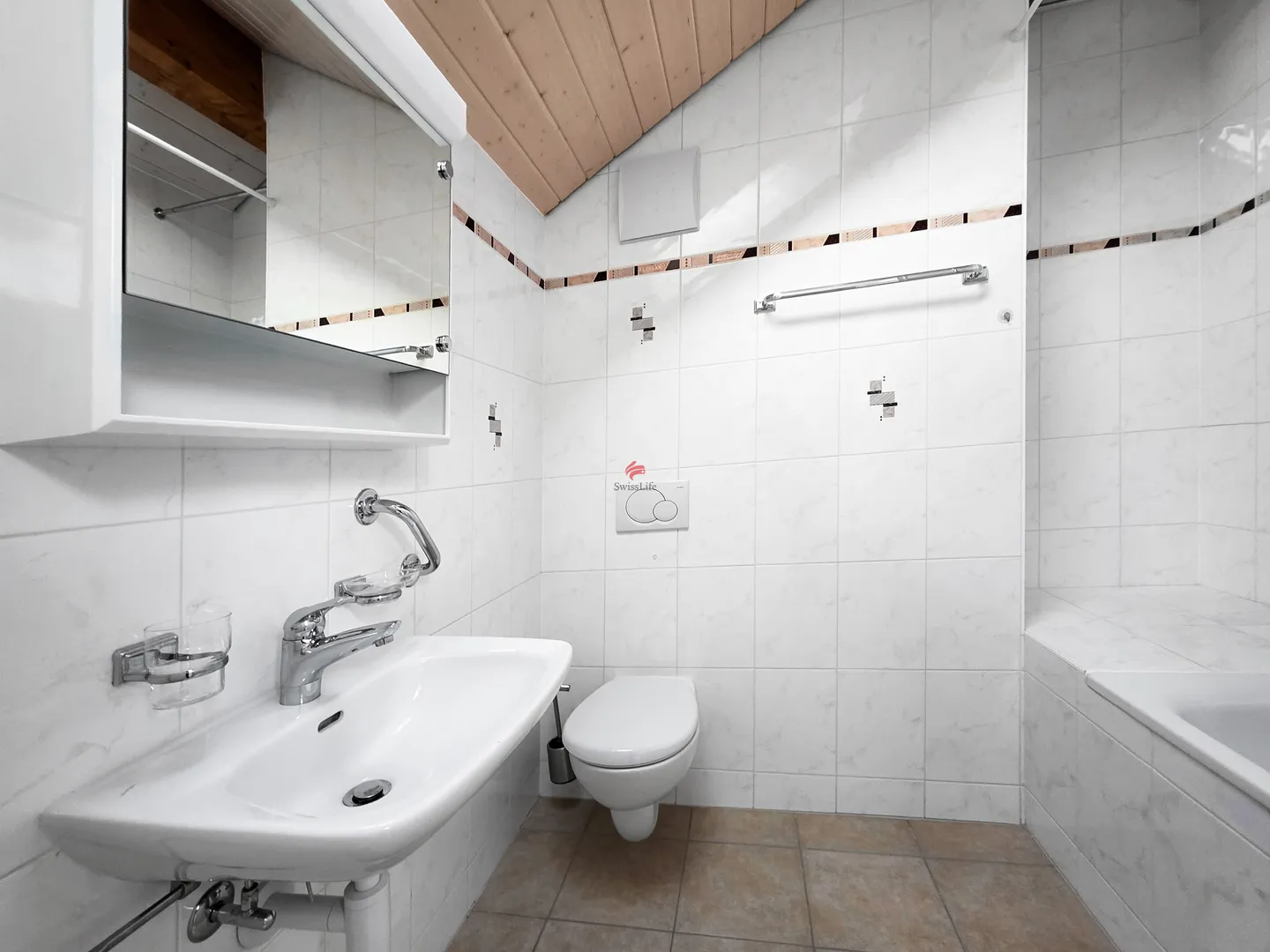 condominium - Photo 10 of 15