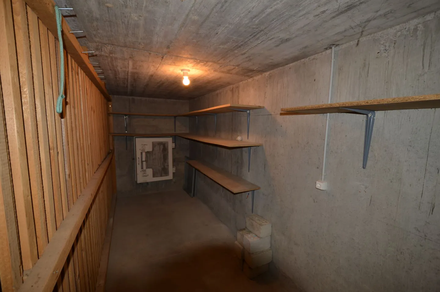 4 1/2-Room Attic Apartment with Winter Garden - Photo 13 of 17