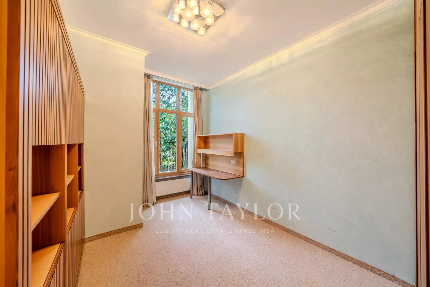 Superbo appartamento di 3,5 locali con volumi notevoli e vista sul lago - Foto 7 di 10