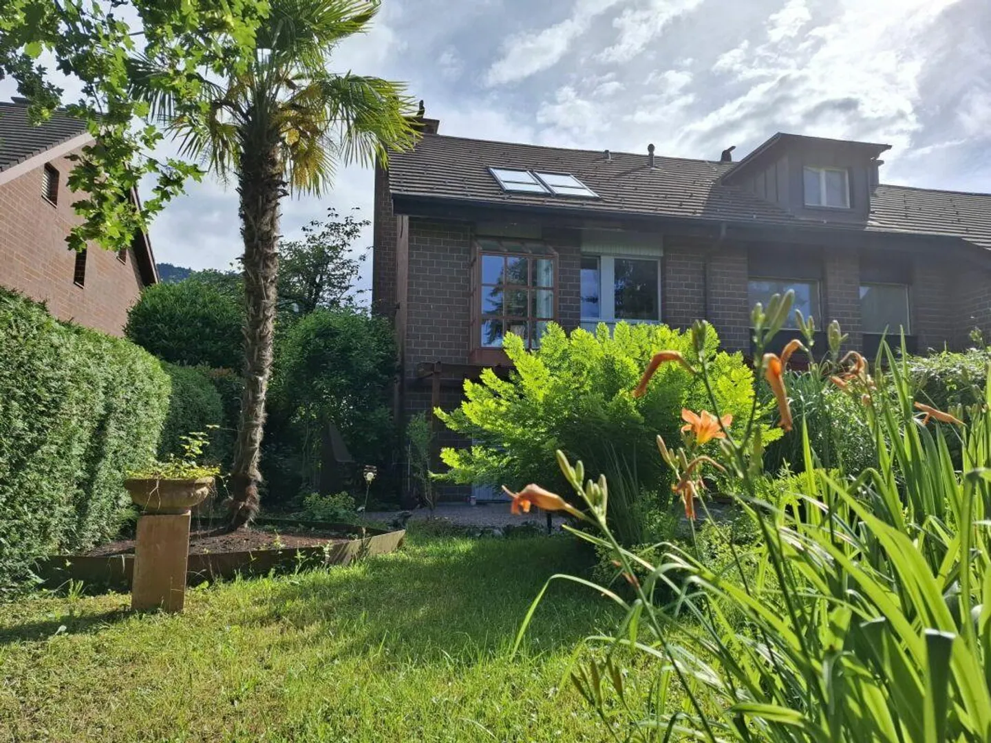 RENTAL - Photo 1 of 6