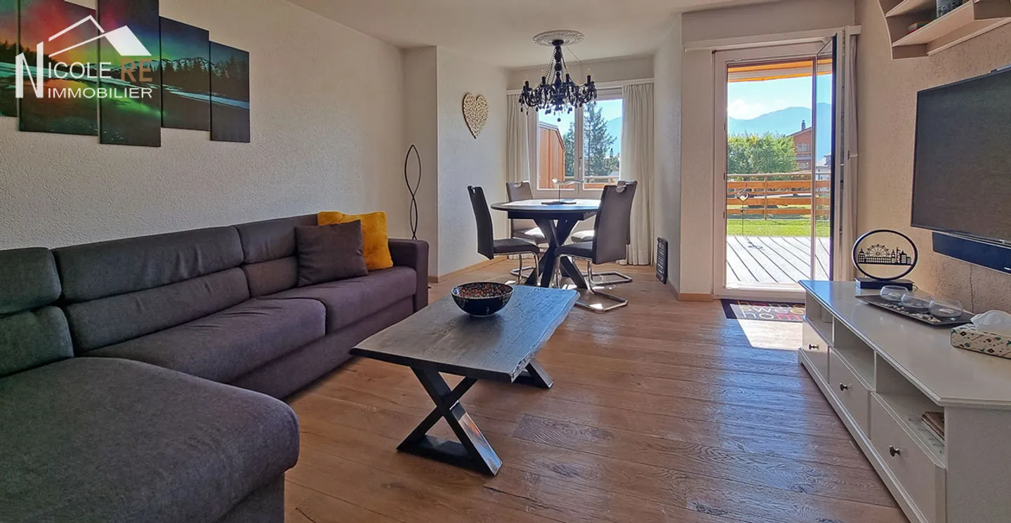 Appartement de Style Chalet avec Terrasse - Photo 8 sur 30