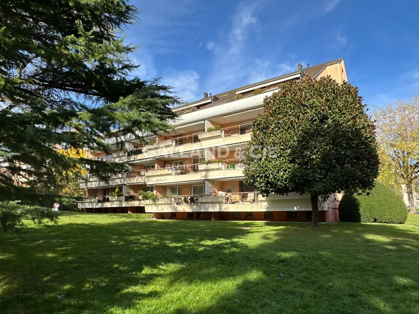 Magnificent 7.5 rooms - ~180 m² - Photo 1 of 1