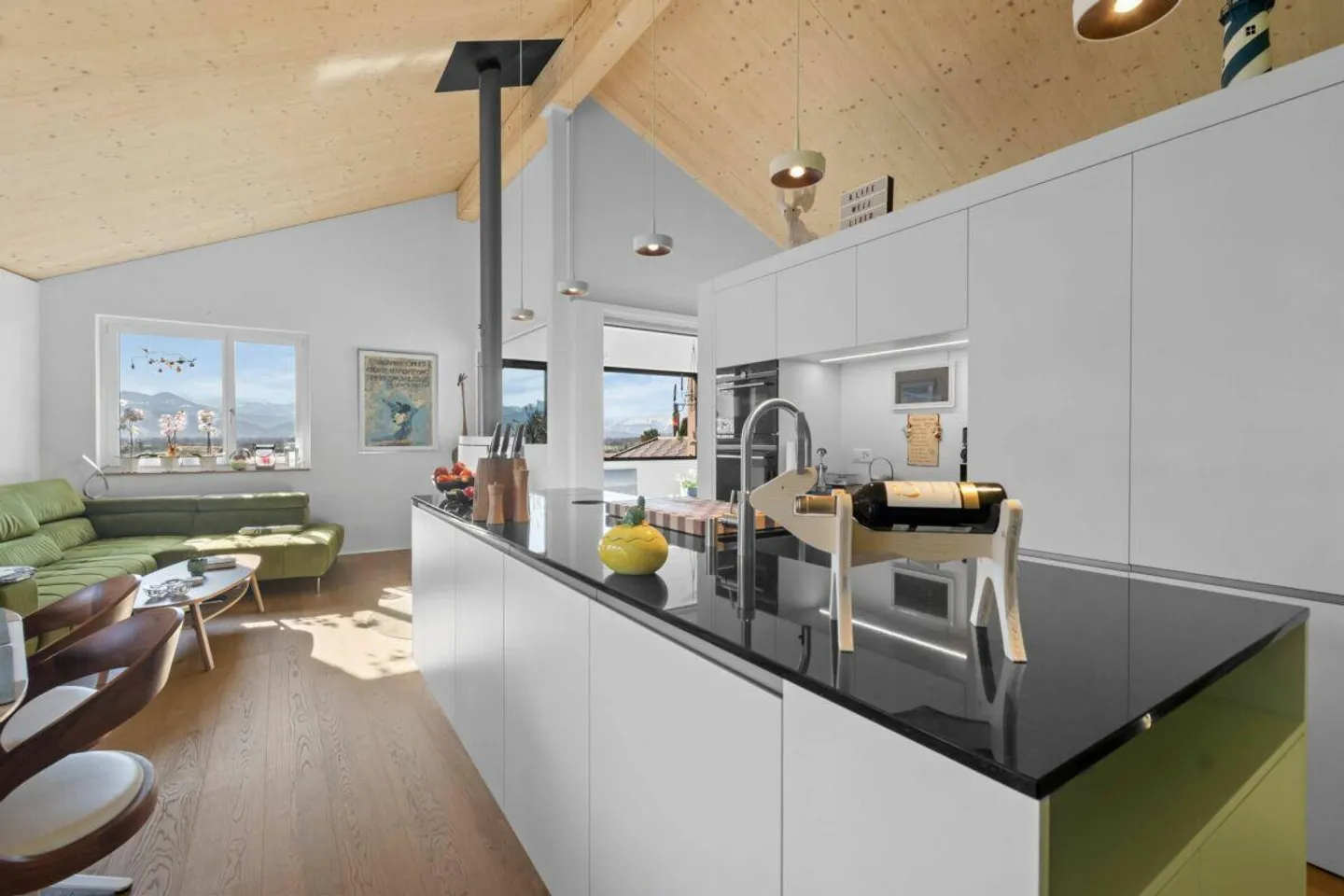 Modern Single-Family Home with Alpine Panorama - Photo 2 of 12