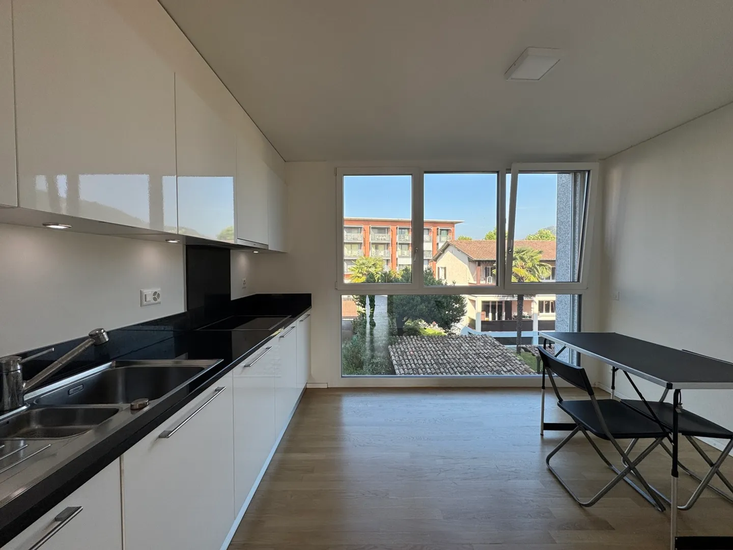 3,5-ZIMMER-WOHNUNG, BEQUEM UND HELL - Foto 4 von 12