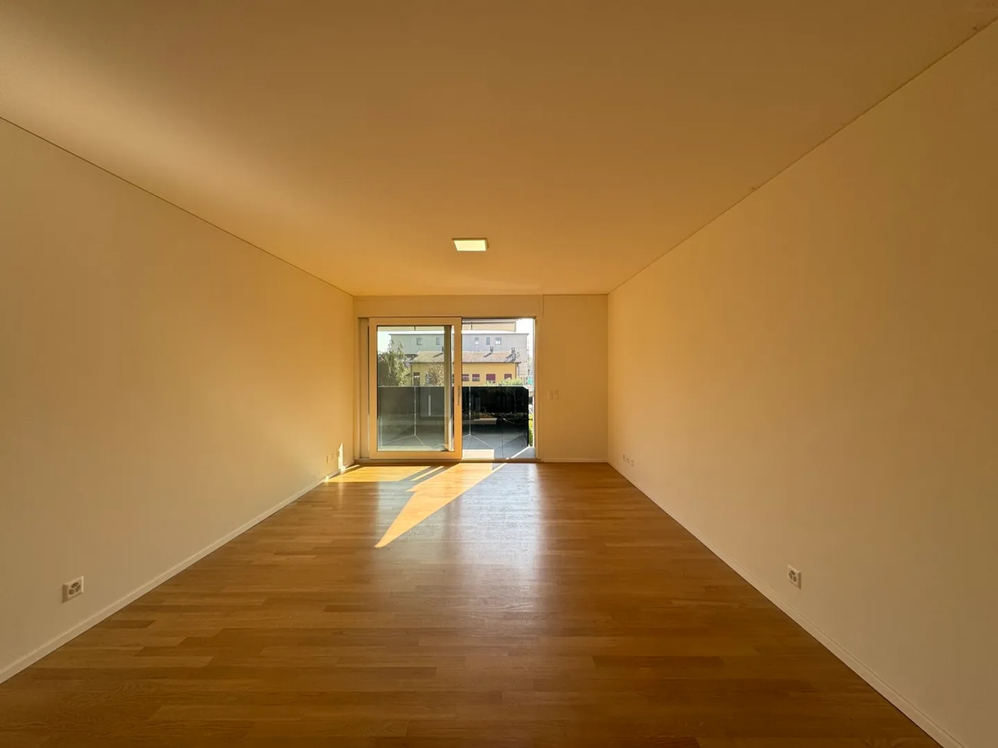 3,5-ZIMMER-WOHNUNG, BEQUEM UND HELL - Foto 7 von 12