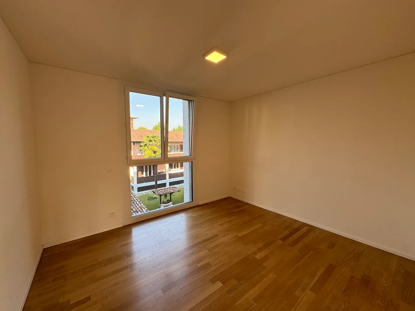 3,5-ZIMMER-WOHNUNG, BEQUEM UND HELL - Foto 9 von 12