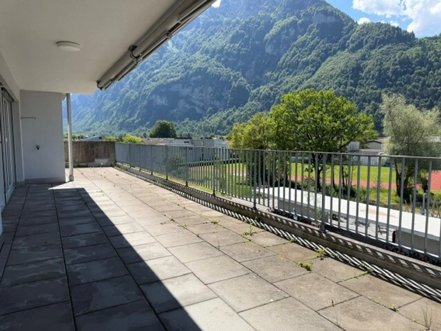 Appartement en attique de 4,5 pièces à louer - au cœur de Näfels ! - Photo 10 sur 10