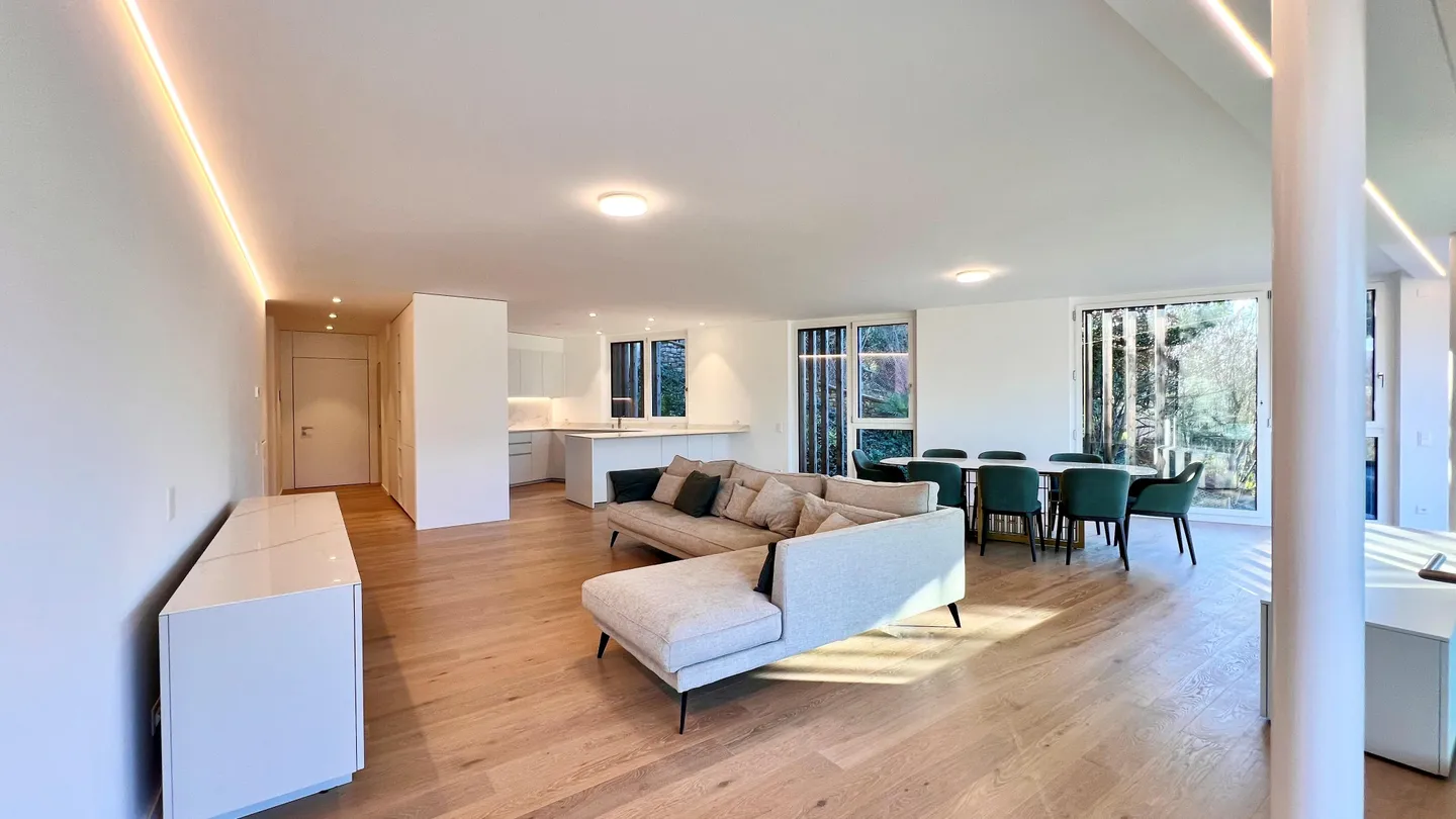 Nuova residenza con vista lago - Foto 4 di 19