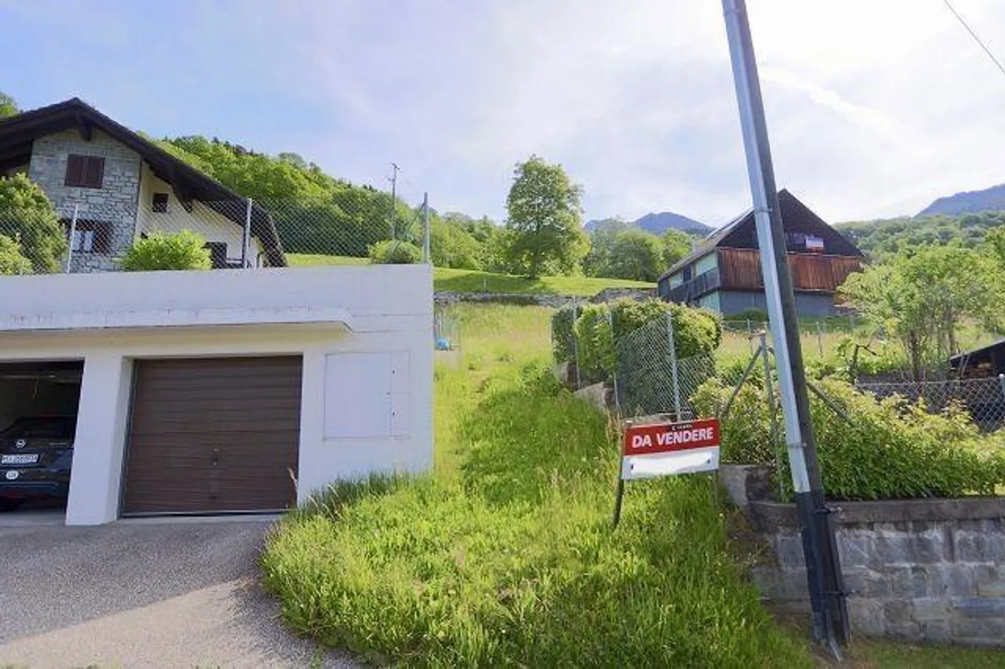 «Terreno edificabile di 584 m2 in zona R2 / Baulandgrundstück von 584 m2 in Zone R2 an sehr ruhiger, sonniger Aussichtslage» - Foto 16 di 19
