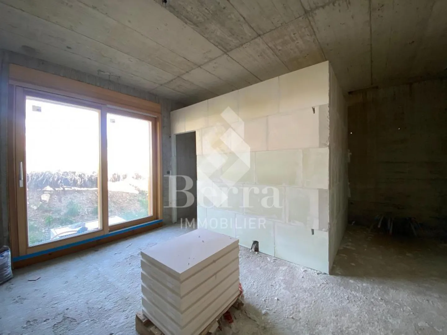 ALTIMA : 4,5 pièces en rez-de-chaussée avec jardin ! - Photo 10 sur 13