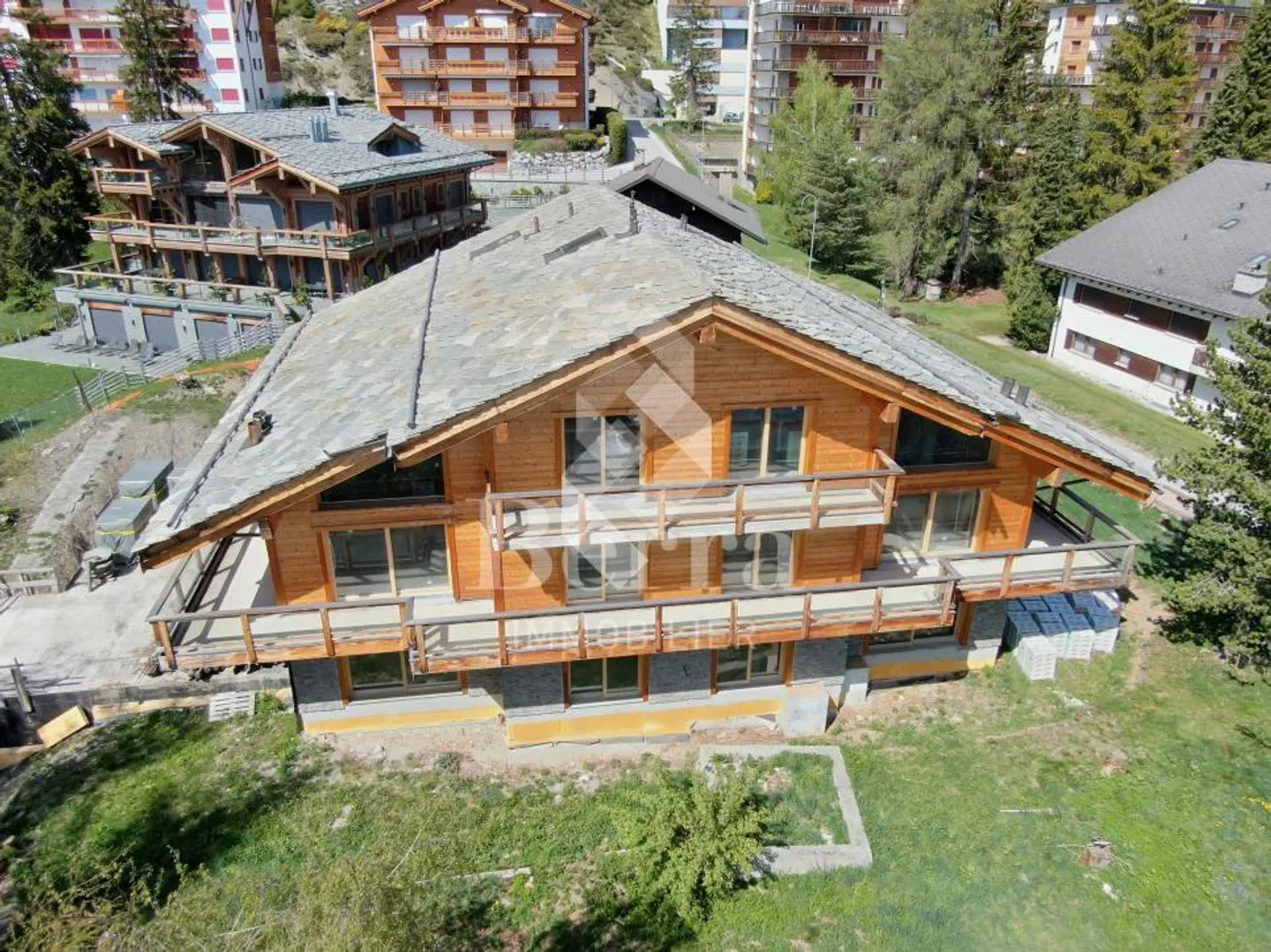 ALTIMA : 4,5 pièces en rez-de-chaussée avec jardin ! - Photo 13 sur 13