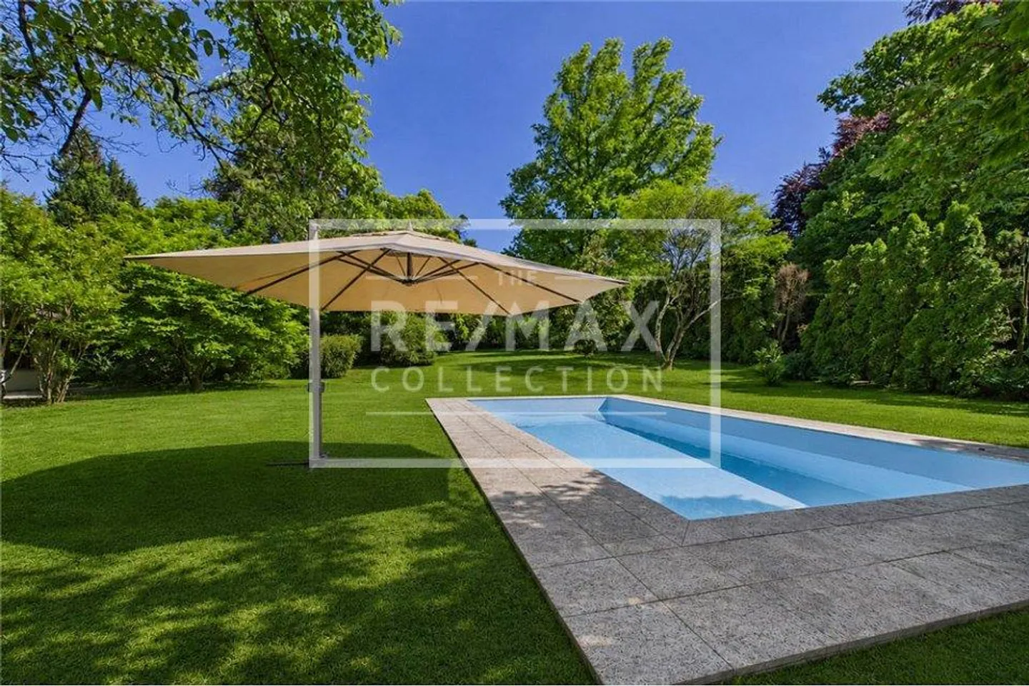 Elegante Villa mit Pool und privatem Garten in Gentilino - Foto 7 von 13