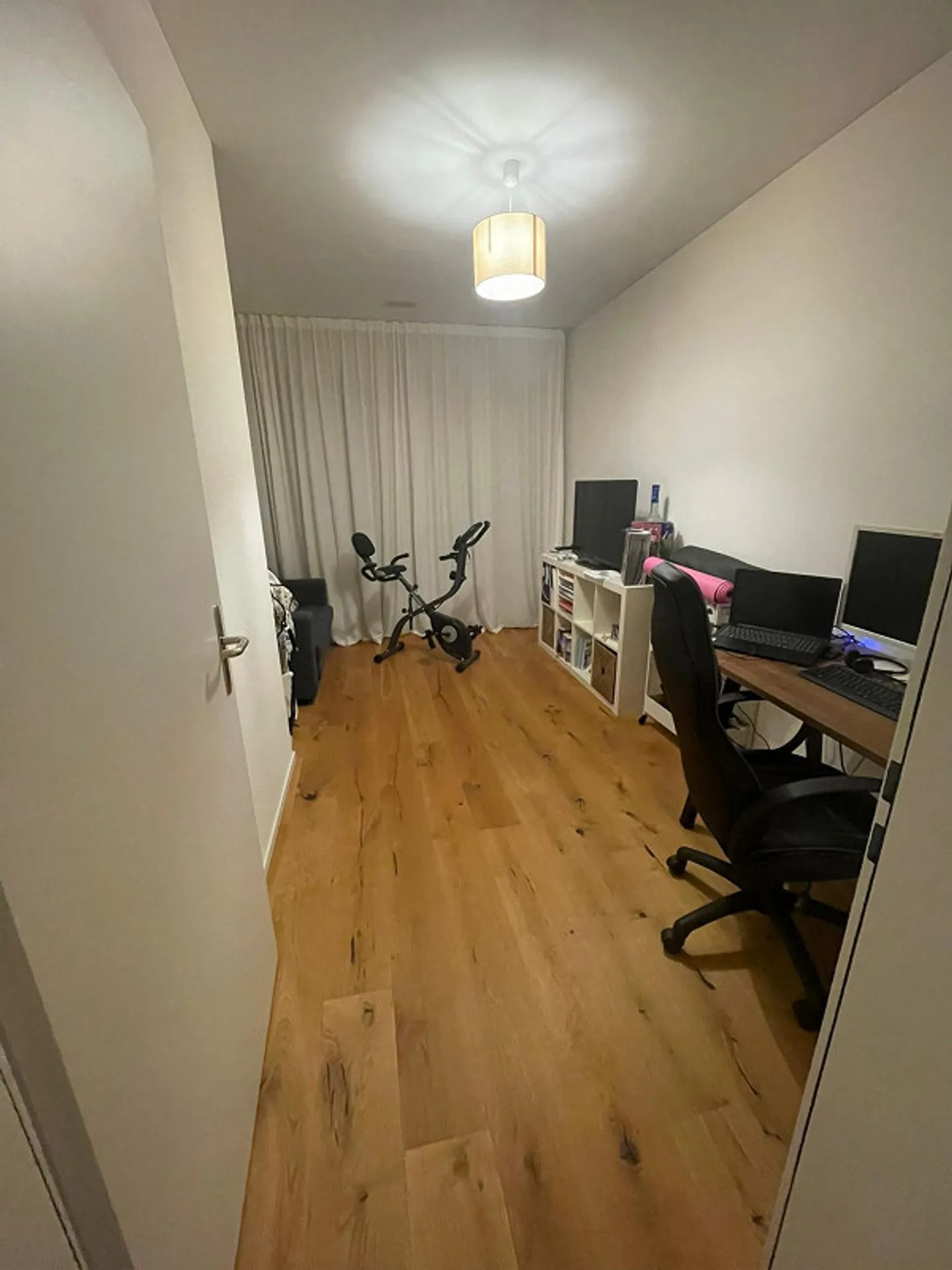 Modern 4.5-room apartment with balcony in Emmen - bright, high-quality - Photo 9 of 13