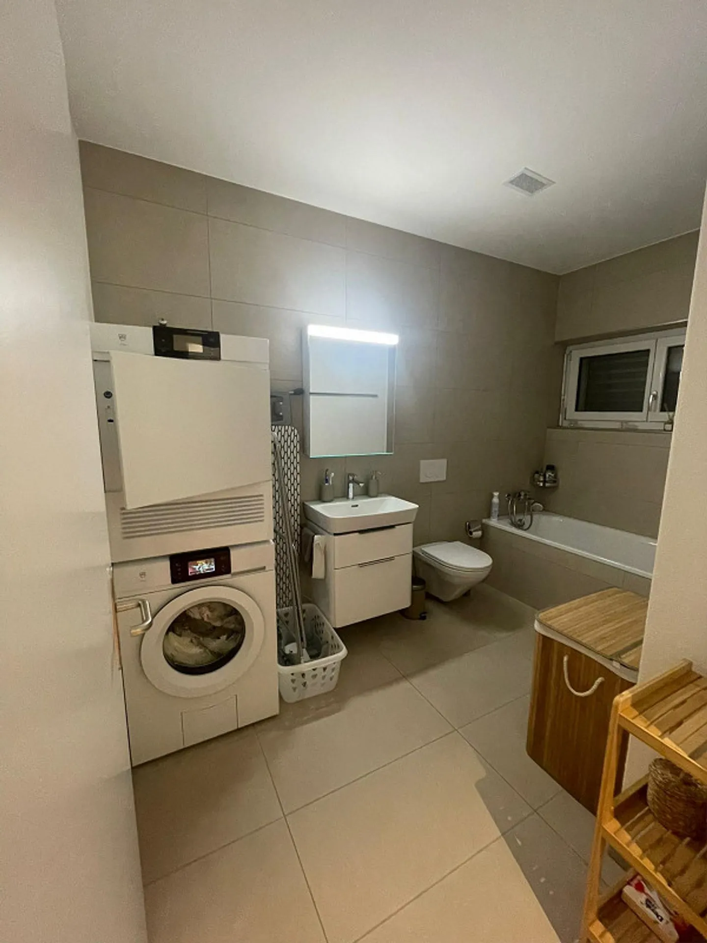 Modern 4.5-room apartment with balcony in Emmen - bright, high-quality - Photo 11 of 13