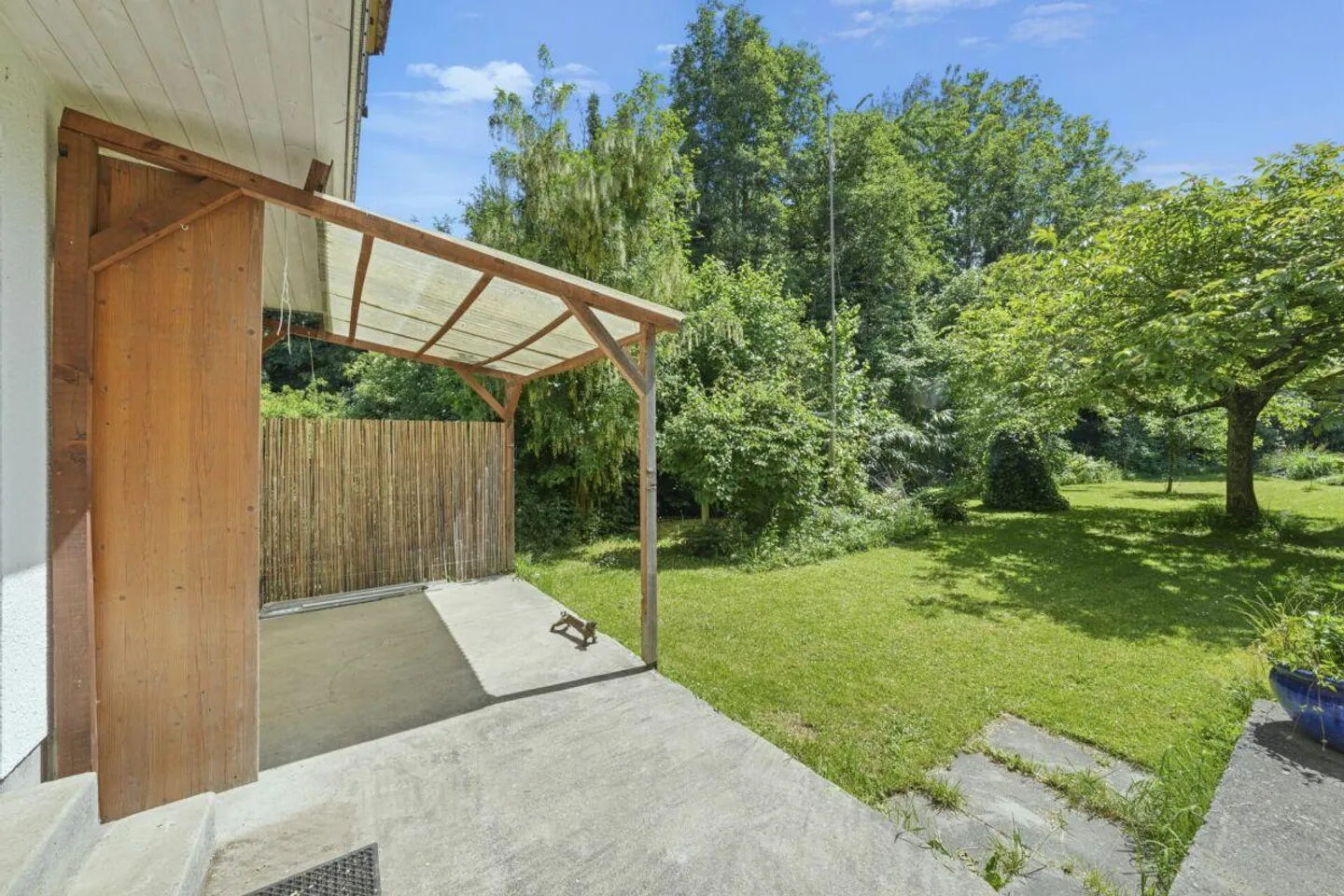 Idyllisches, zentral gelegenes Einfamilienhaus mit Gartenparadies u... - Foto 9 di 30