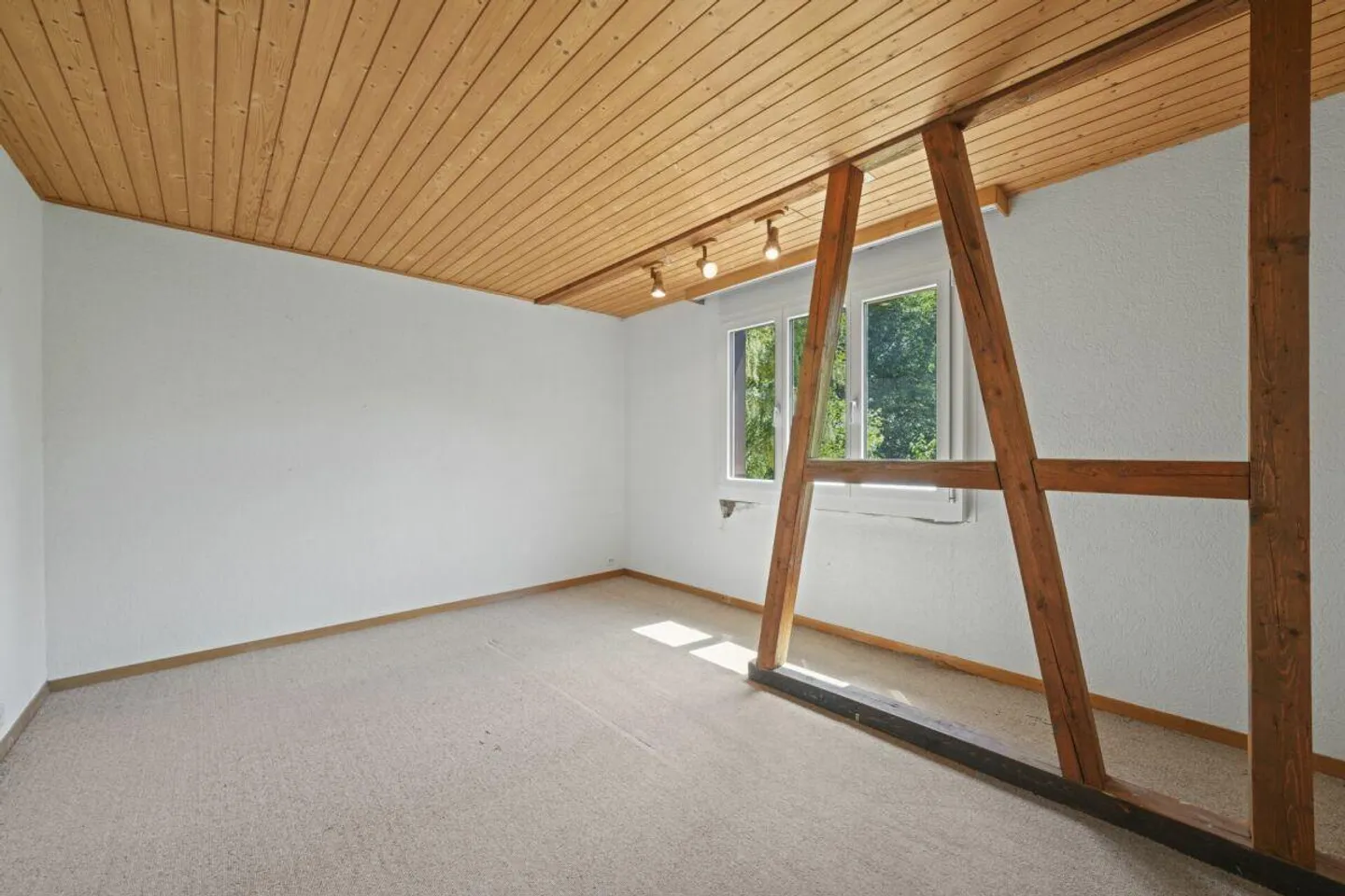 Idyllisches, zentral gelegenes Einfamilienhaus mit Gartenparadies u... - Foto 22 di 30